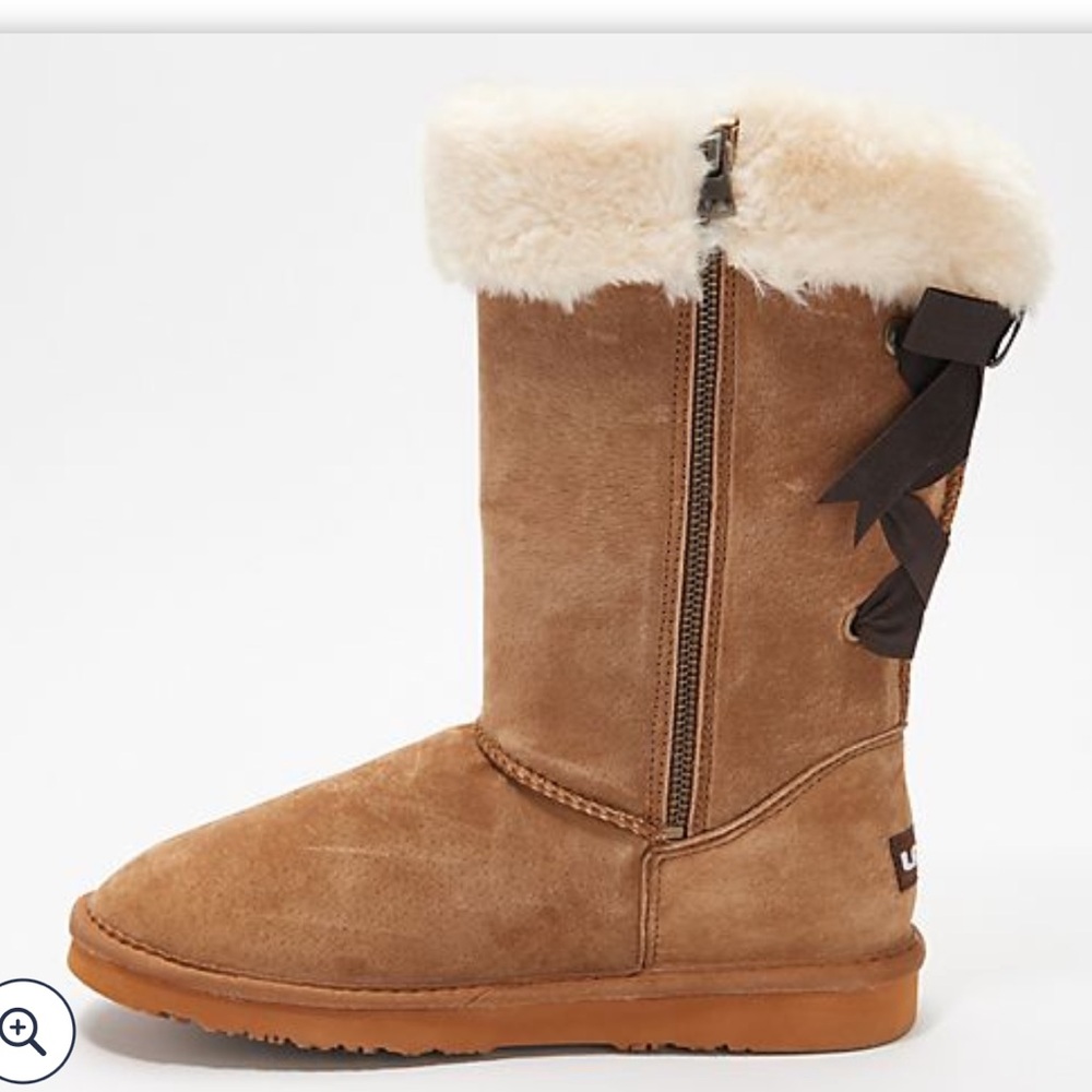 Lamo chestnut Boots with Bow Accent